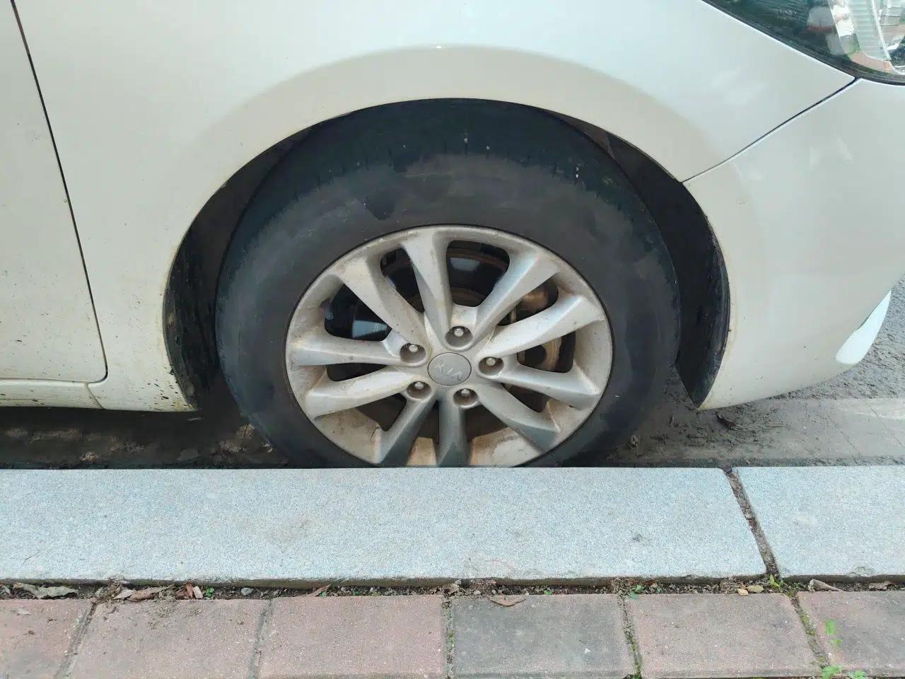 Kia K3 2016 1.6L Automatic GLS — миниатюра 8