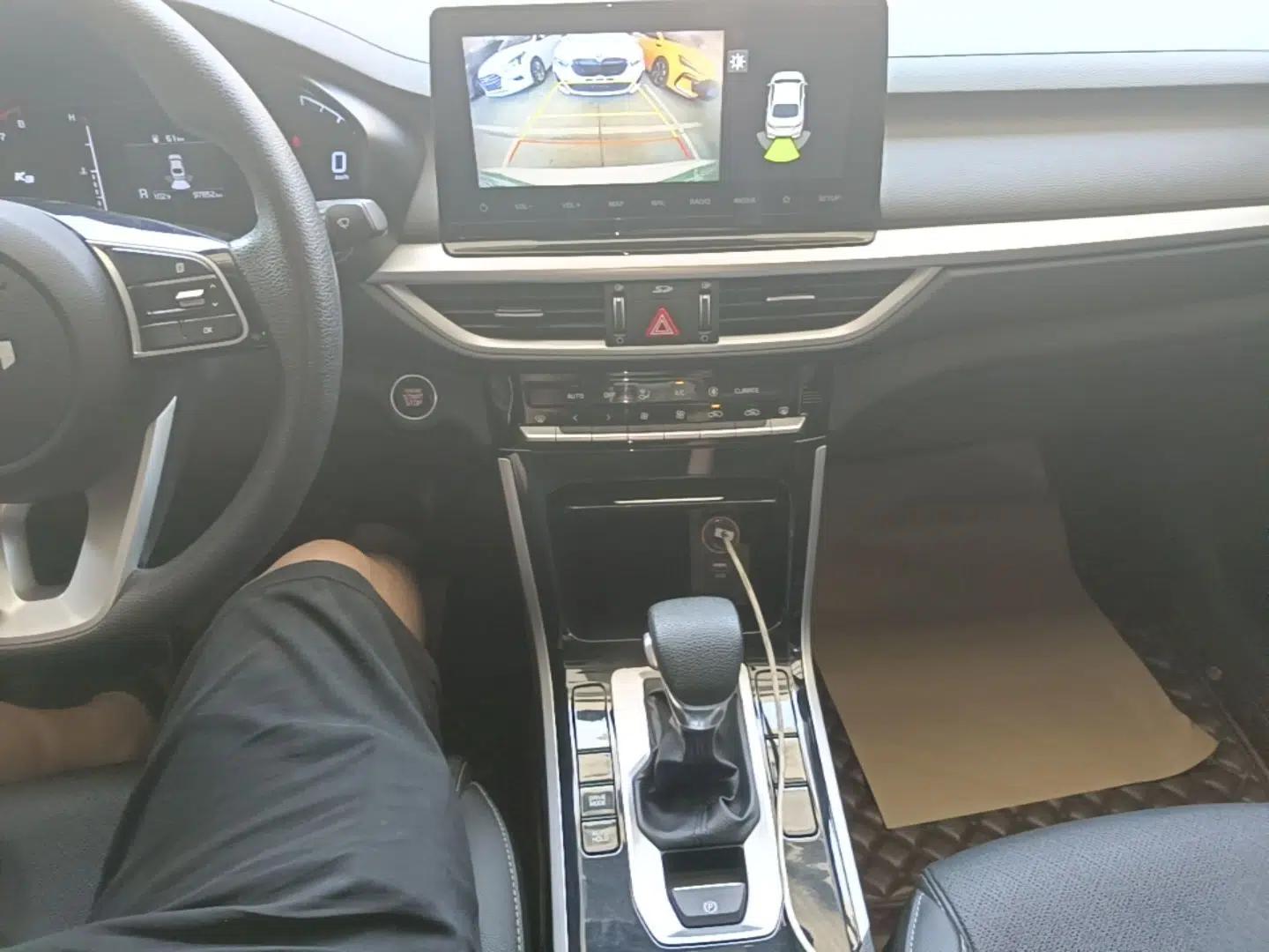 Kia K3 2021 Revised 1.5L CVT Youth Edition — миниатюра 16