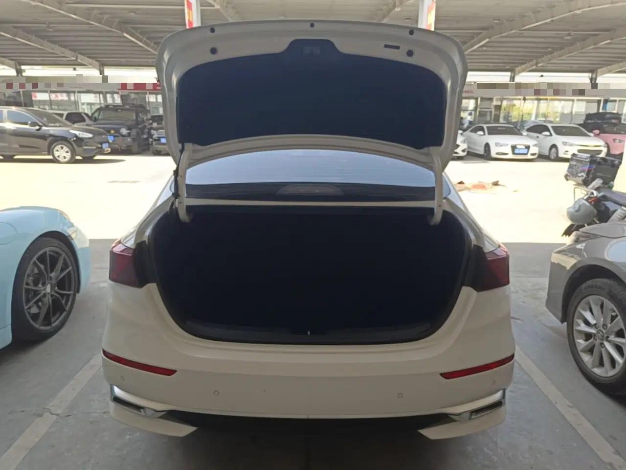 Kia K3 2021 Revised 1.5L CVT Youth Edition — миниатюра 22