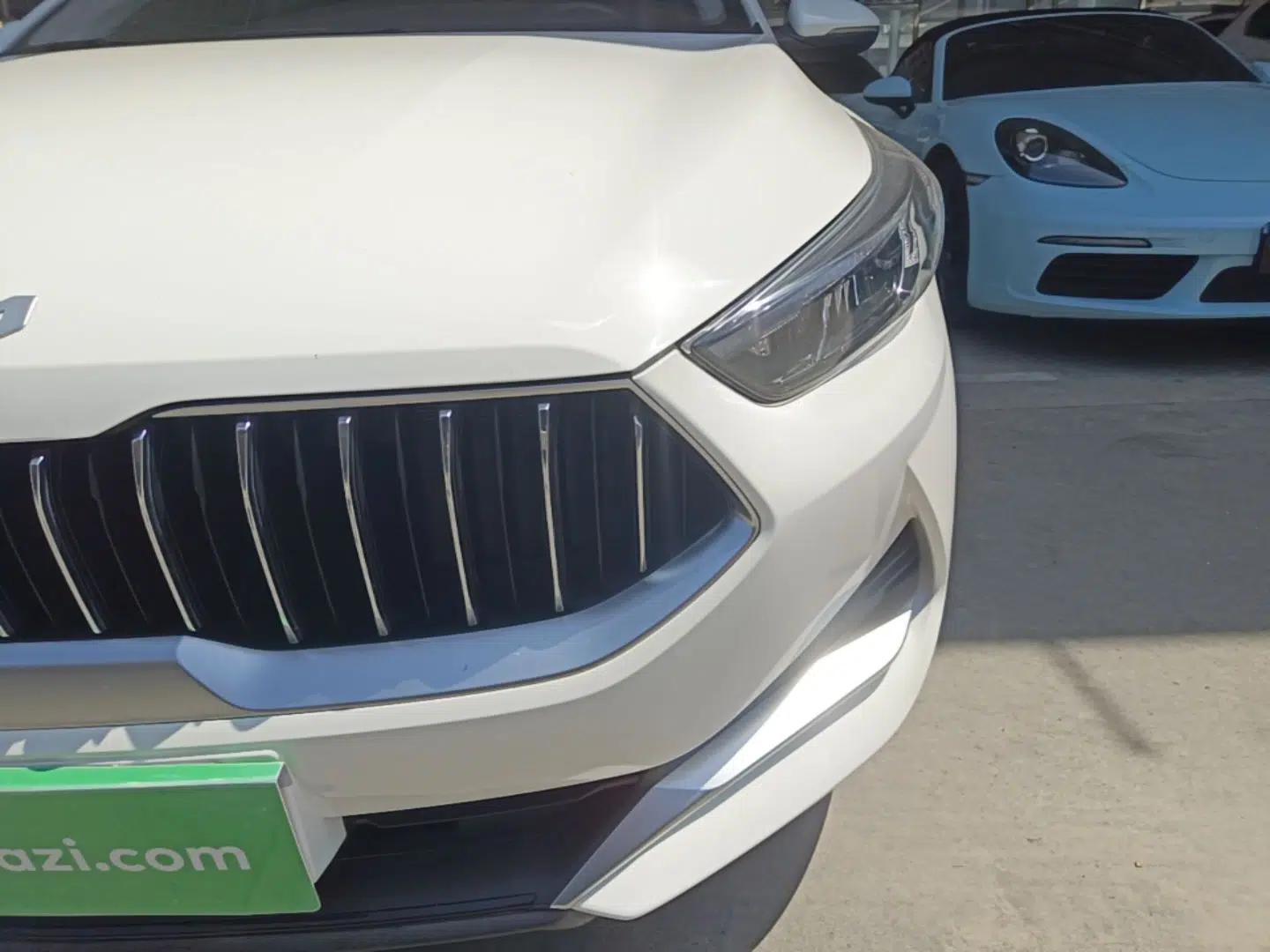 Kia K3 2021 Revised 1.5L CVT Youth Edition — миниатюра 8