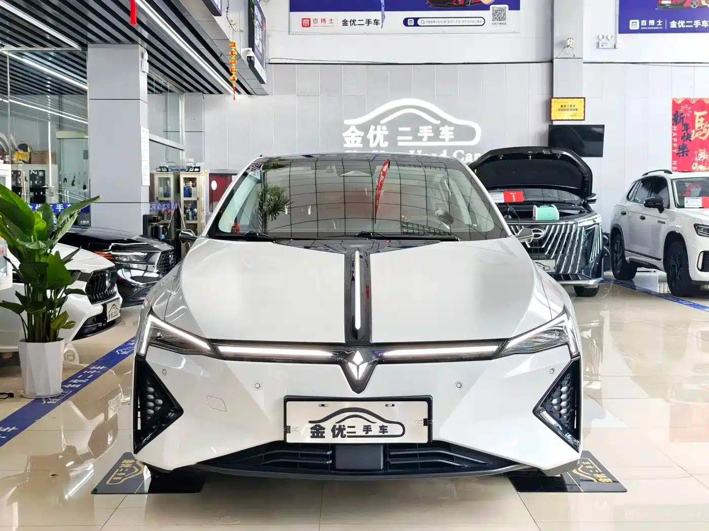 Lingxi L 2024 Ready Player One Edition — миниатюра 2