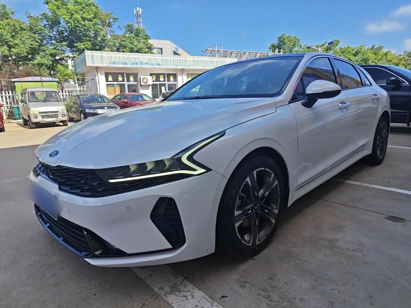 Kia K5 2020 270T CVVD Luxury Tech Edition — миниатюра 1