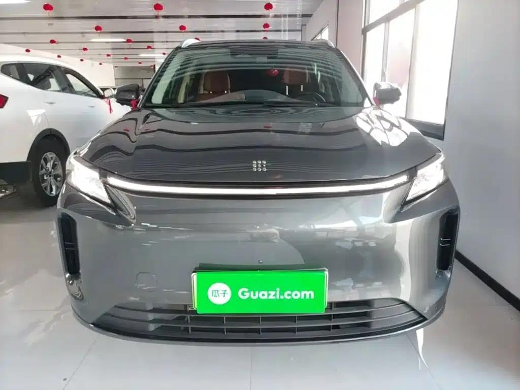 Blue Electric E5 PLUS 2026 Model, 165km Long Range First Enjoy Edition Ultra 7-Seater — миниатюра 3