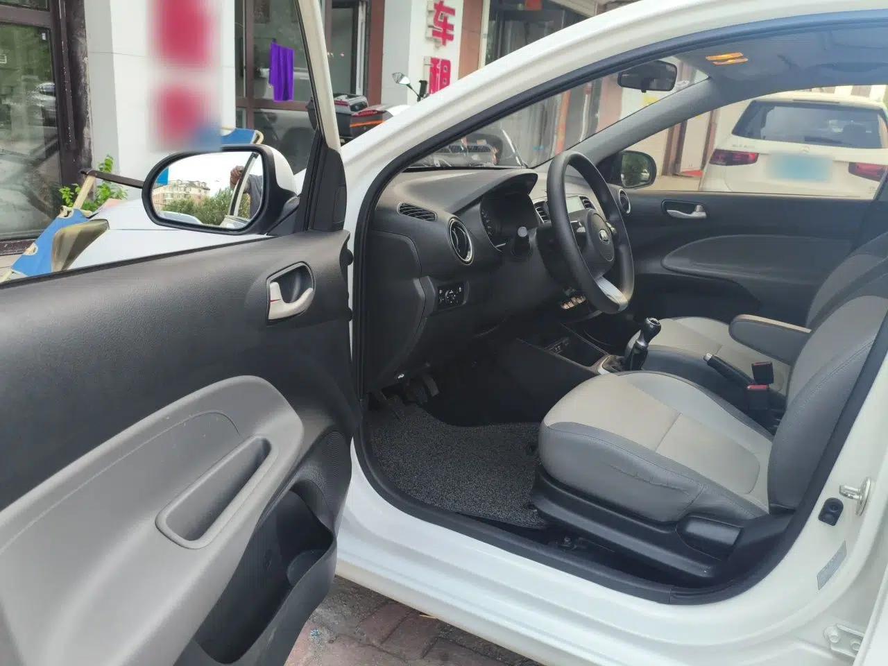 Kia Pegas 2017 1.4L Manual Value Edition — миниатюра 16