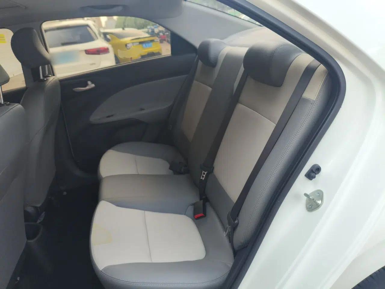 Kia Pegas 2017 1.4L Manual Value Edition — миниатюра 17