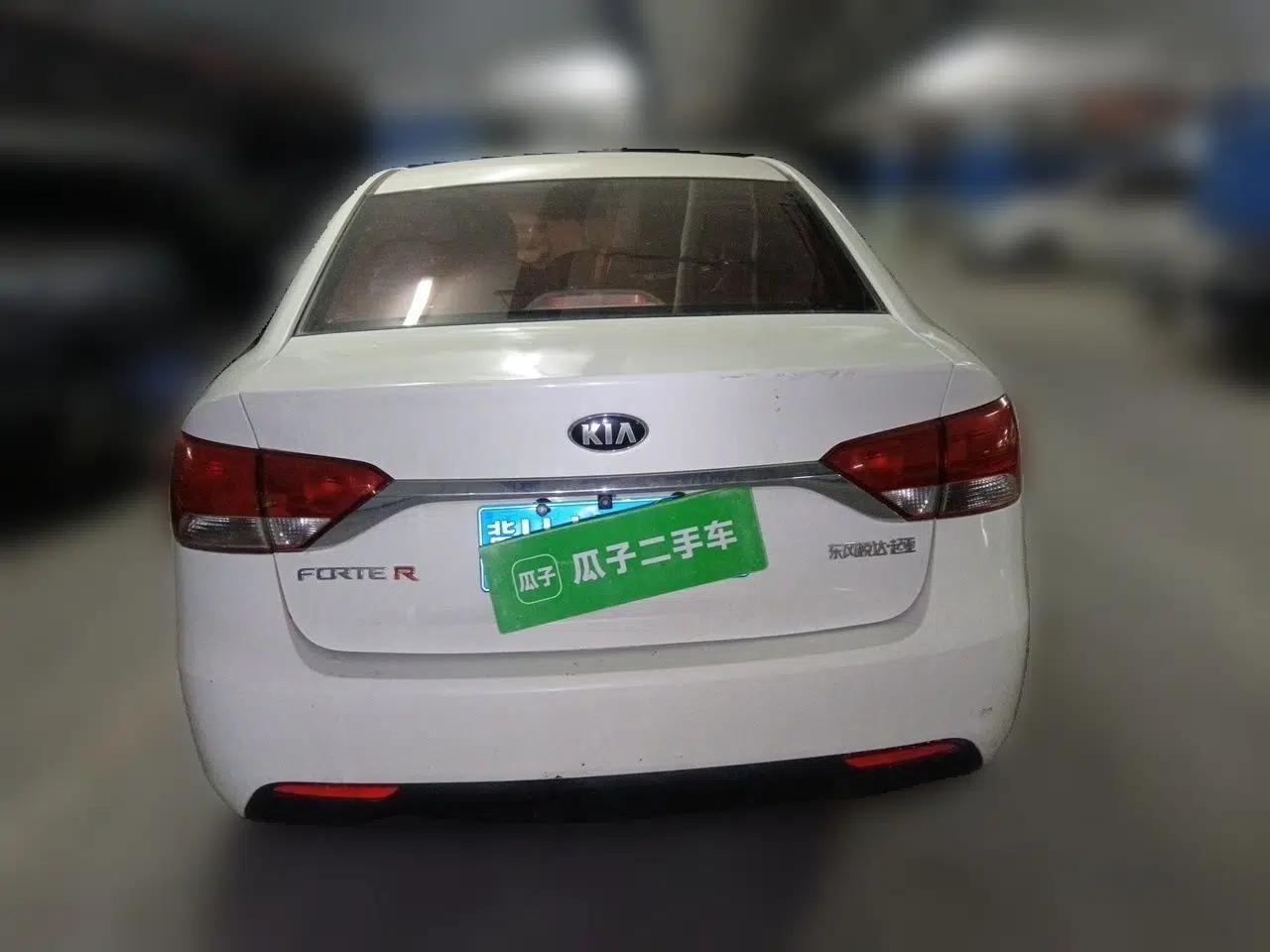 Kia Forte 2014 1.6L MT GL — миниатюра 5