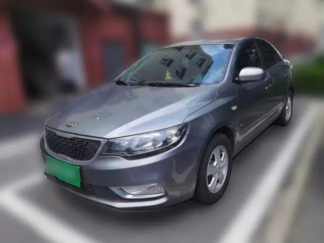 Kia Forte 2014 1.6L MT GL