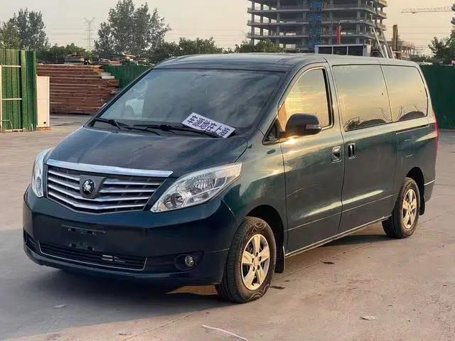 Lingzhi PLUS 2022 Touring Edition 2.0L Manual Comfort 7-Seater