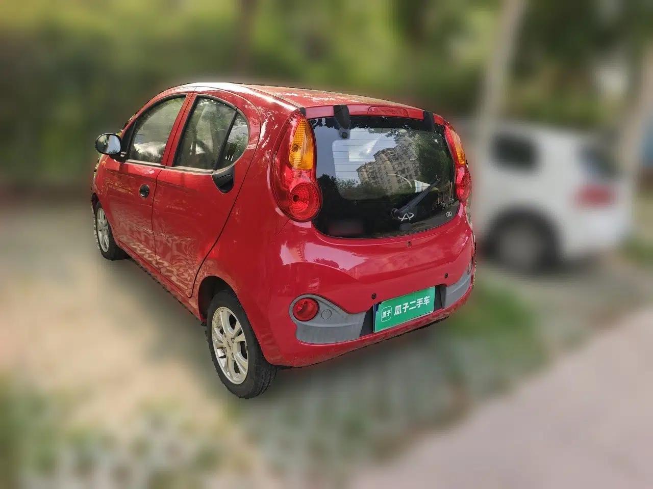 Chery QQ 2013 1.0L Manual Happy Edition — миниатюра 4