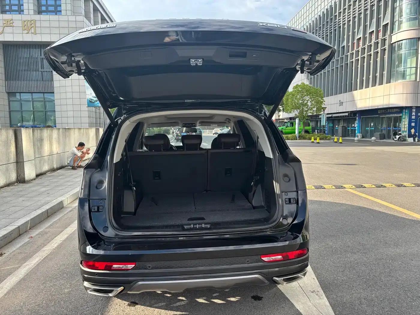 Jetour X90 PLUS 2023 1.6TD DCT Manor 7-seater — миниатюра 12