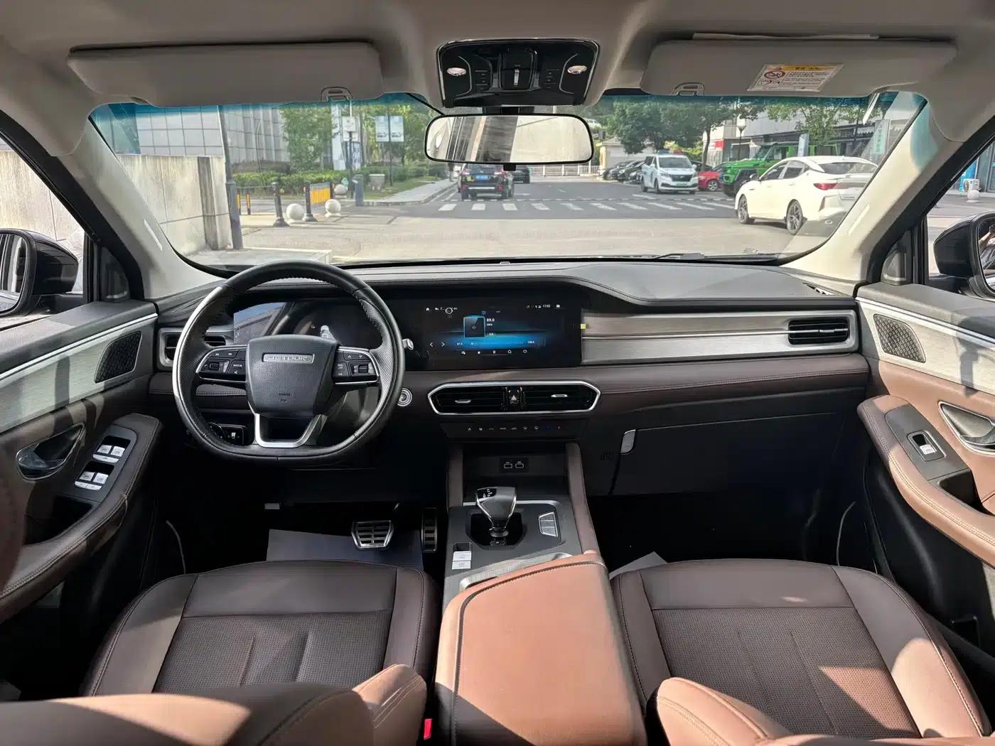 Jetour X90 PLUS 2023 1.6TD DCT Manor 7-seater — миниатюра 7