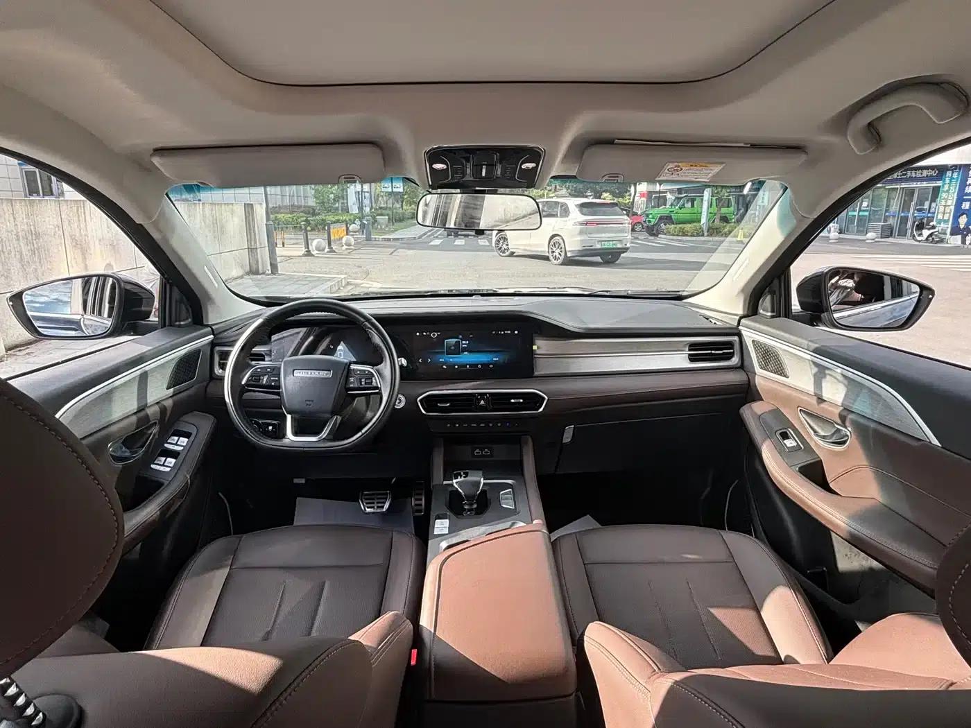 Jetour X90 PLUS 2023 1.6TD DCT Manor 7-seater — миниатюра 8