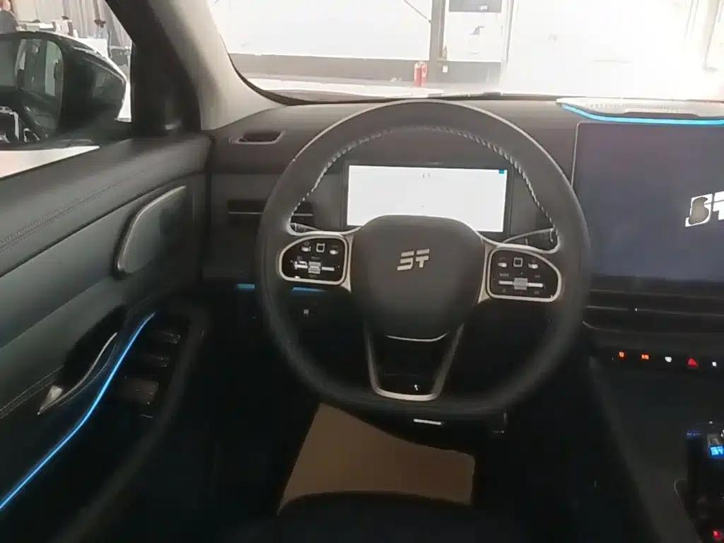 Jetour X90 C-DM 2025 Elite Edition 7-Seater — миниатюра 11