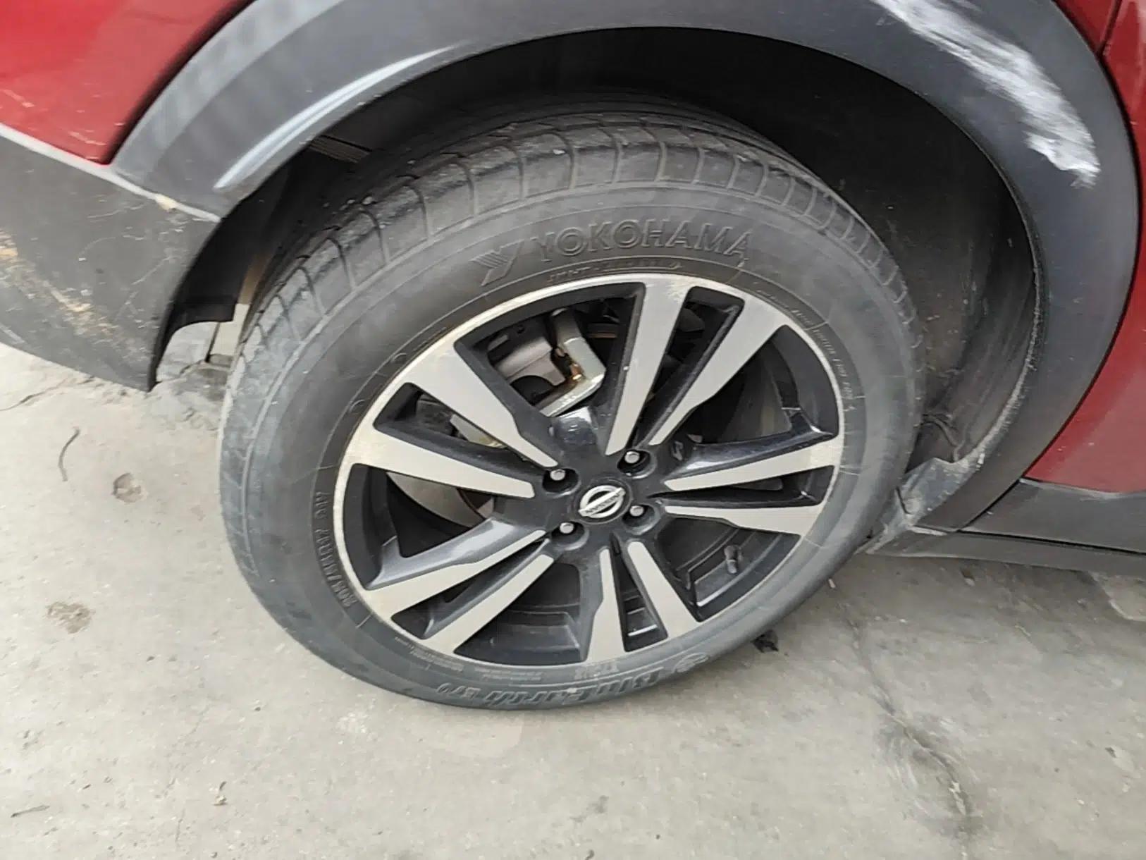 Nissan Kicks 2020 1.5L XV TOP CVT Smart Connect Premium Edition — миниатюра 11