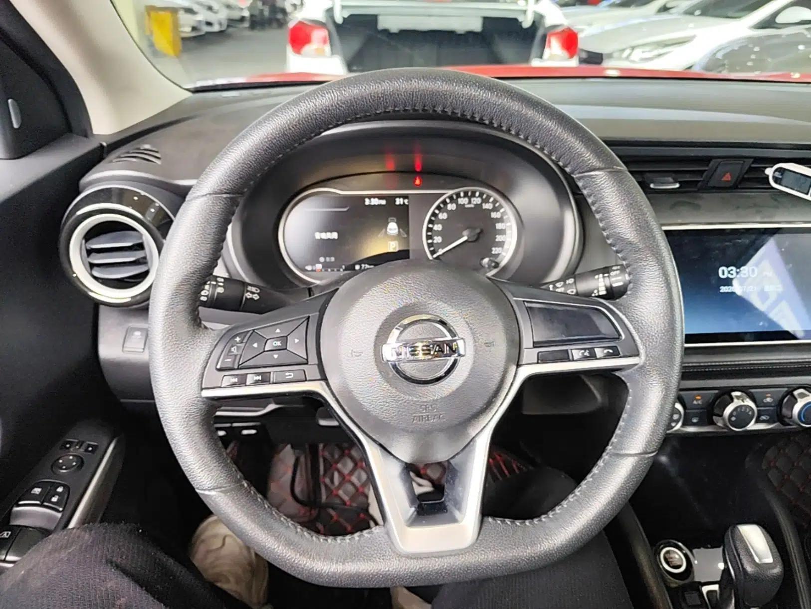 Nissan Kicks 2020 1.5L XV TOP CVT Smart Connect Premium Edition — миниатюра 13