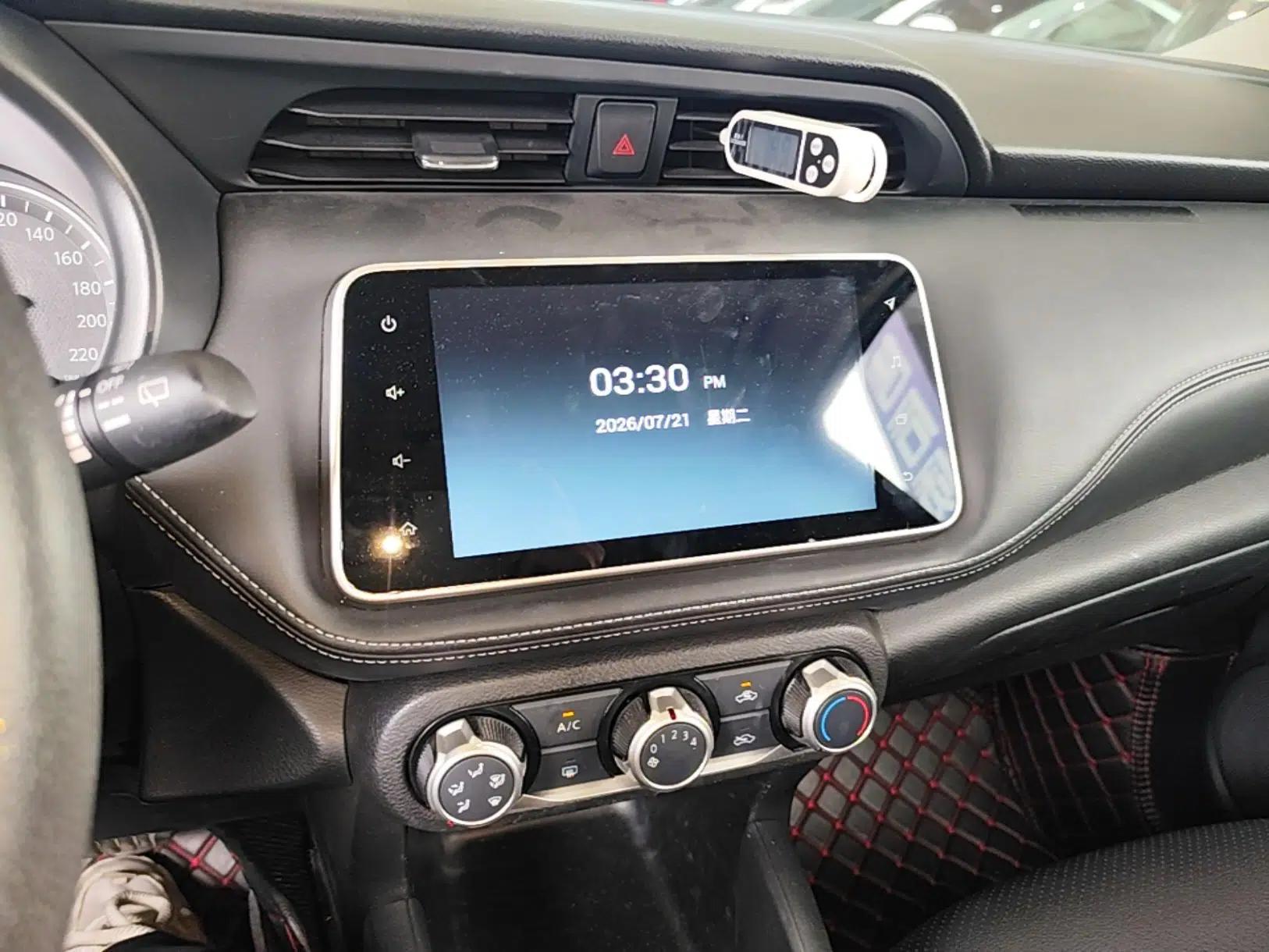 Nissan Kicks 2020 1.5L XV TOP CVT Smart Connect Premium Edition — миниатюра 15