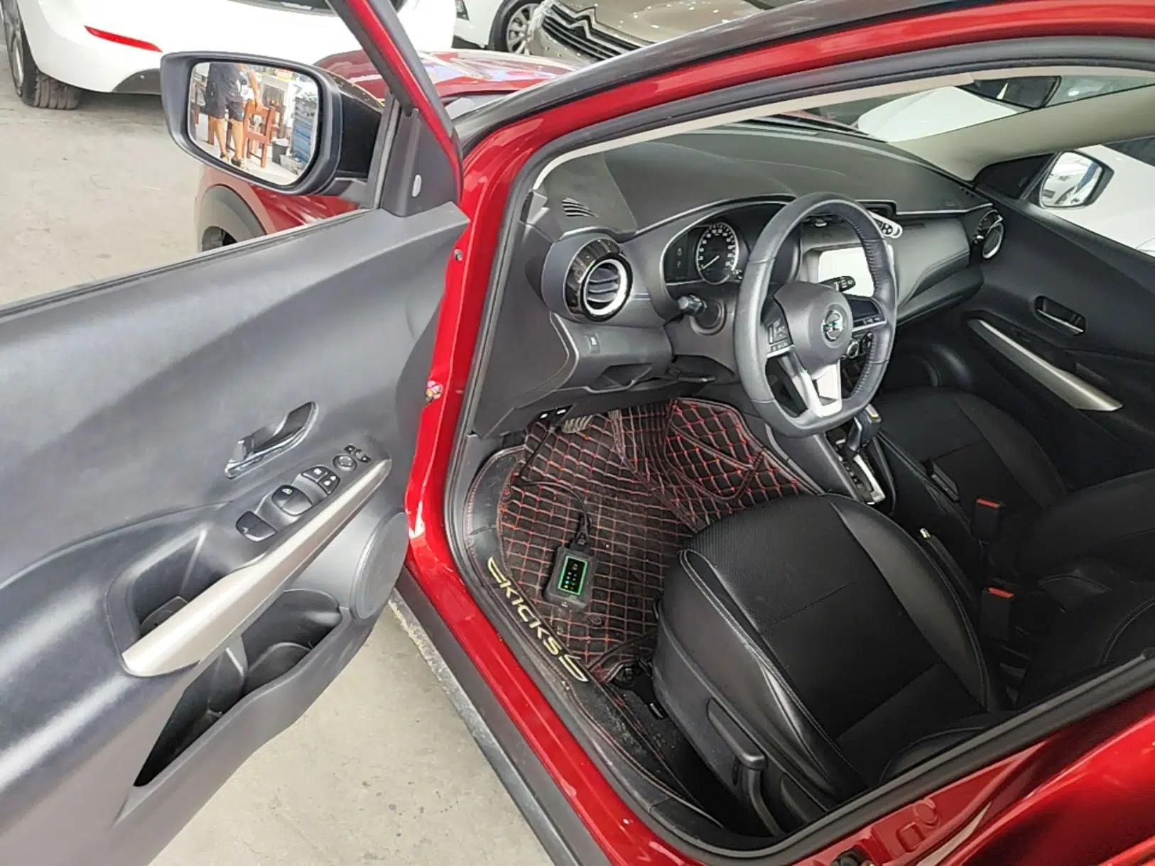 Nissan Kicks 2020 1.5L XV TOP CVT Smart Connect Premium Edition — миниатюра 18