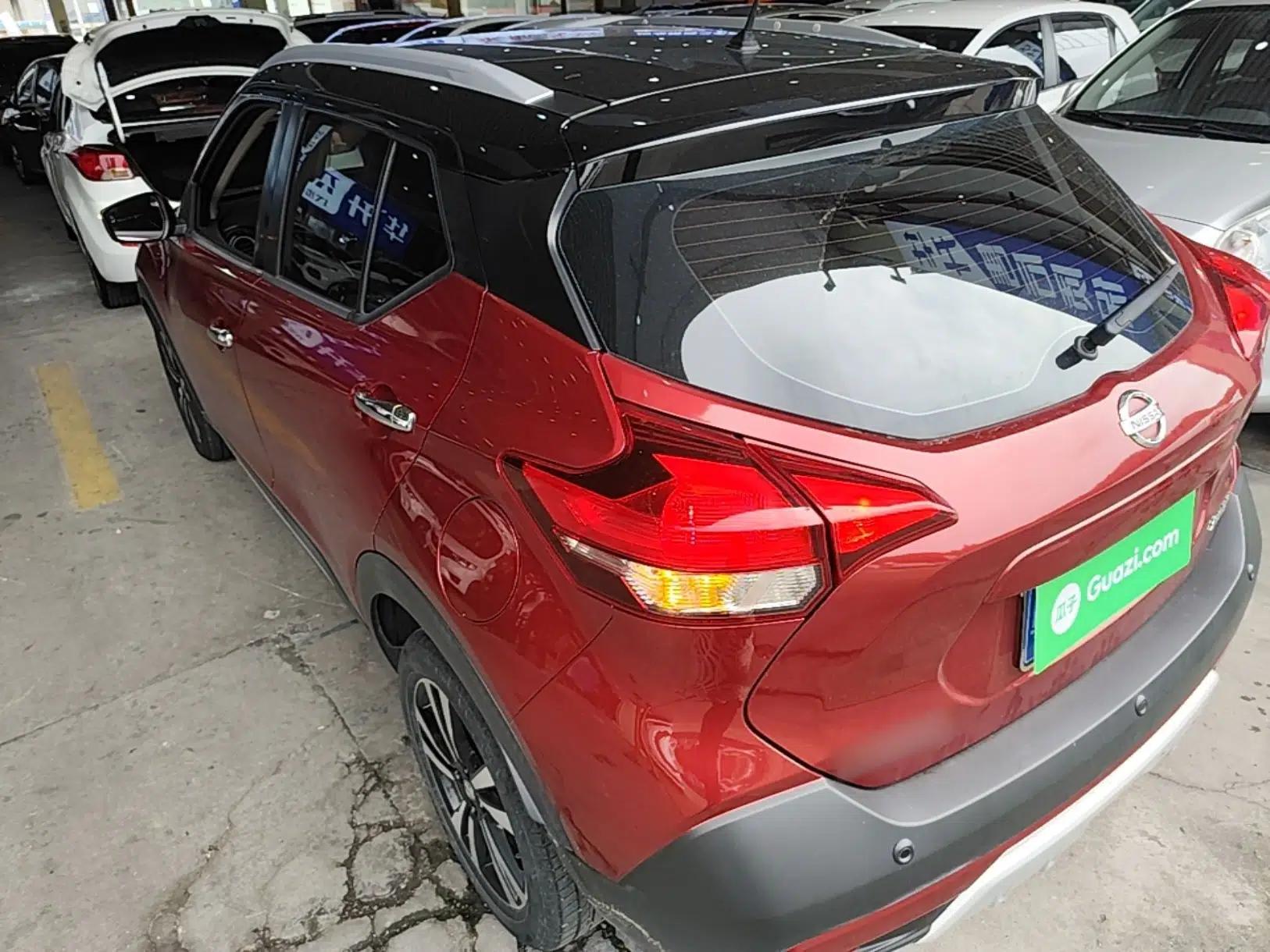 Nissan Kicks 2020 1.5L XV TOP CVT Smart Connect Premium Edition — миниатюра 4