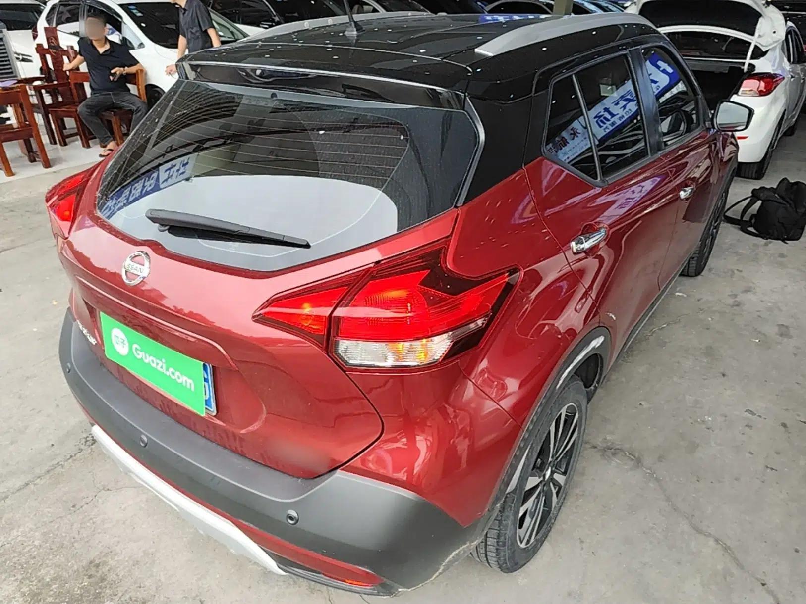 Nissan Kicks 2020 1.5L XV TOP CVT Smart Connect Premium Edition — миниатюра 6