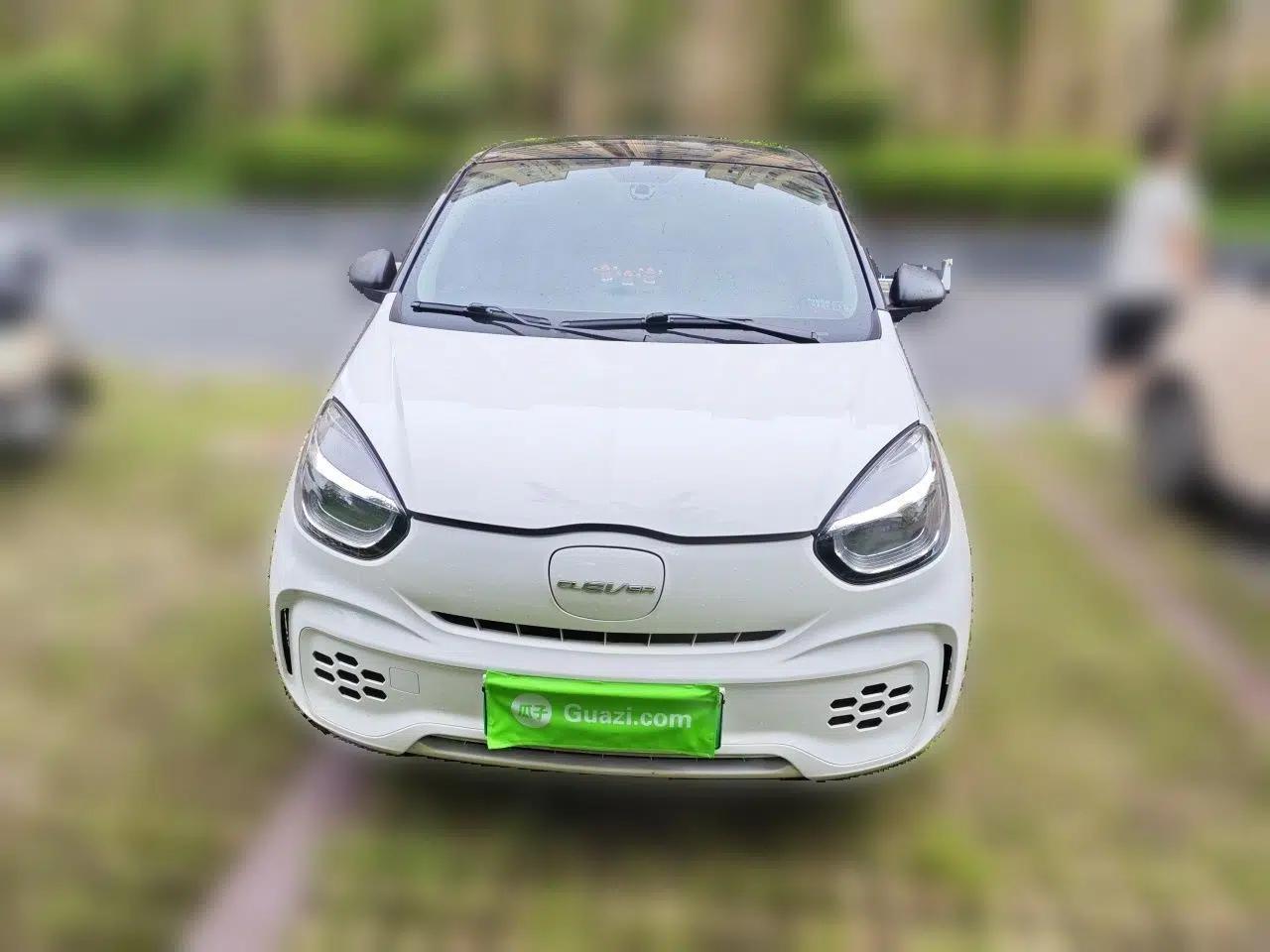 Roewe Clever 2022 311km QiQi BoBo Edition — миниатюра 2