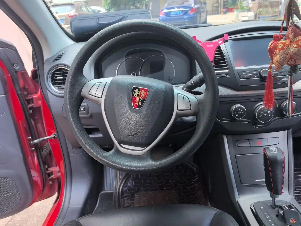 Roewe 350 2012 1.5L Automatic Smart Value Edition — миниатюра 10