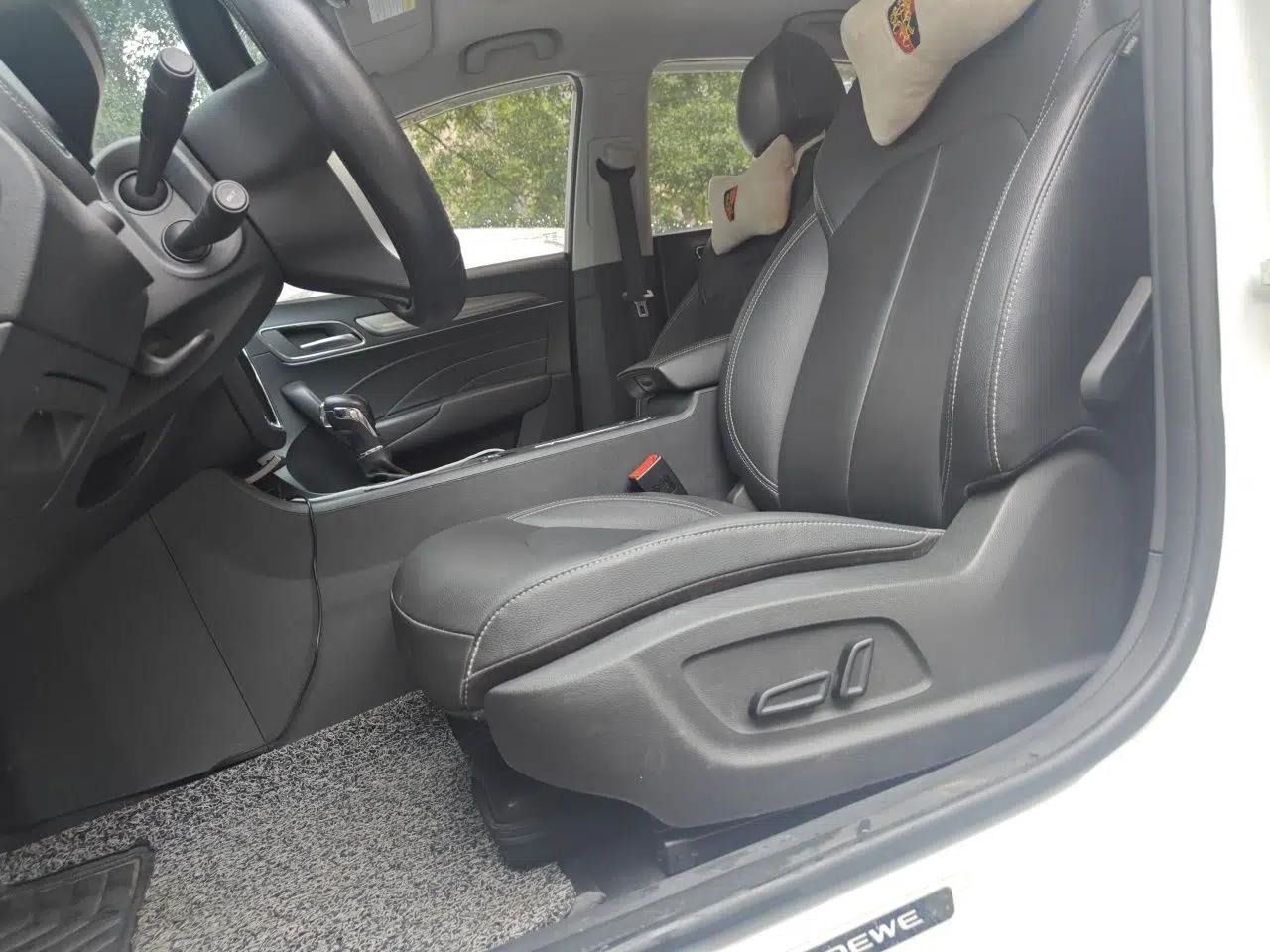 Roewe i6 2020 PLUS 1.6L CVT 4G Connected Glory Flagship Edition — миниатюра 15