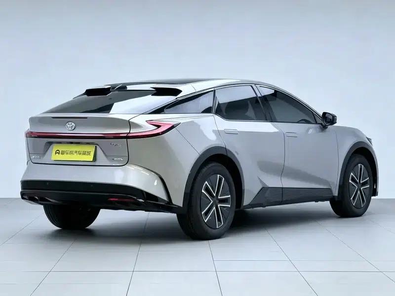 Toyota BZ5 2025 550 JOY — миниатюра 7