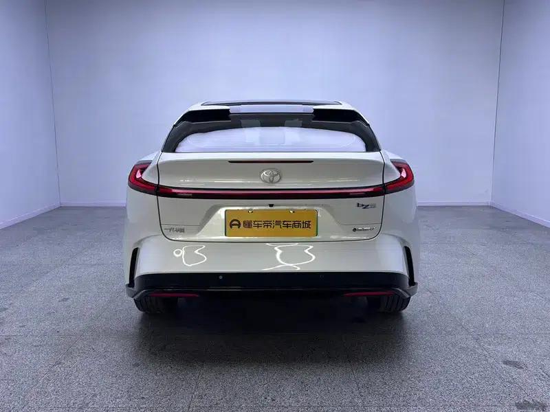 Toyota BZ5 2025 550 PRO — миниатюра 6