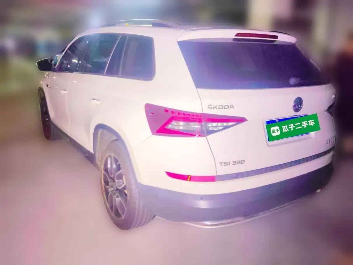 Skoda Kodiaq 2018 Restyled TSI330 7-Seater Two-Wheel Drive Luxury Enjoyment Edition — миниатюра 4
