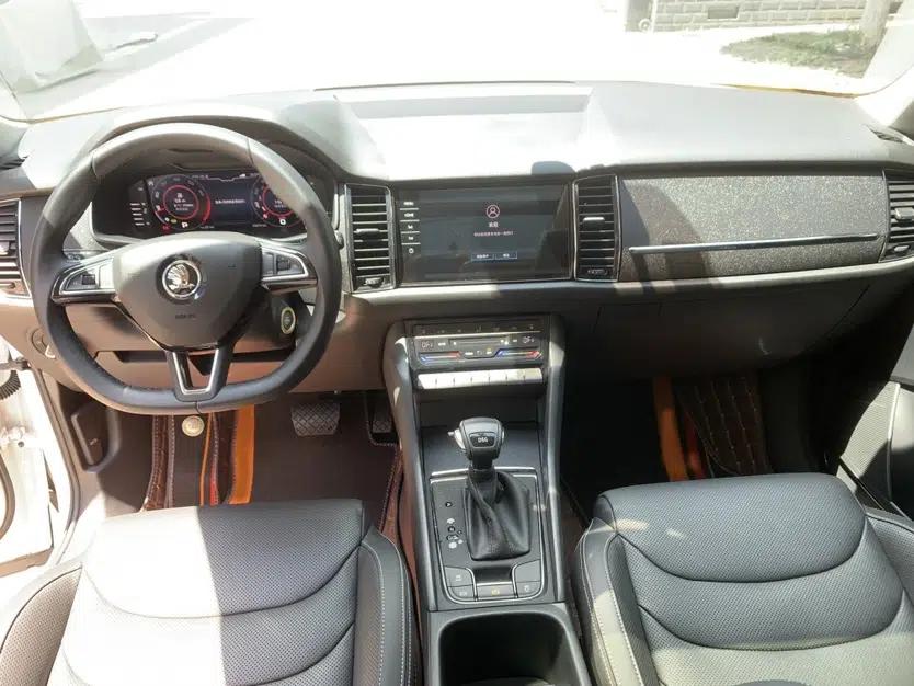 Skoda Kodiaq GT 2021 TSI330 Two-Wheel-Drive Luxury Edition — миниатюра 15