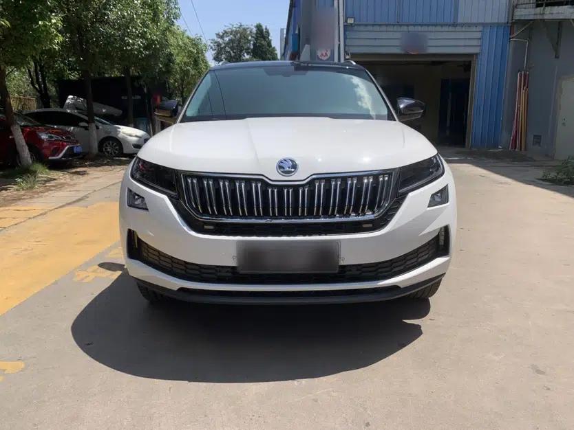Skoda Kodiaq GT 2021 TSI330 Two-Wheel-Drive Luxury Edition — миниатюра 3