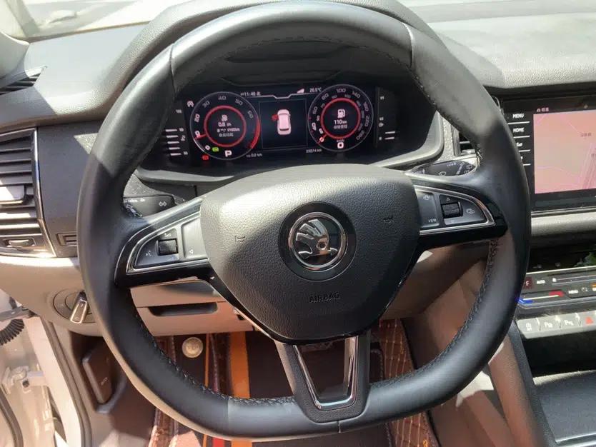 Skoda Kodiaq GT 2021 TSI330 Two-Wheel-Drive Luxury Edition — миниатюра 9