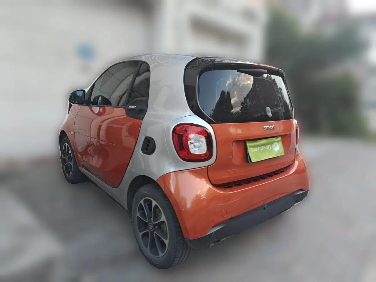smart fortwo 2015 1.0L 52 kW Hardtop Passion Edition — миниатюра 4