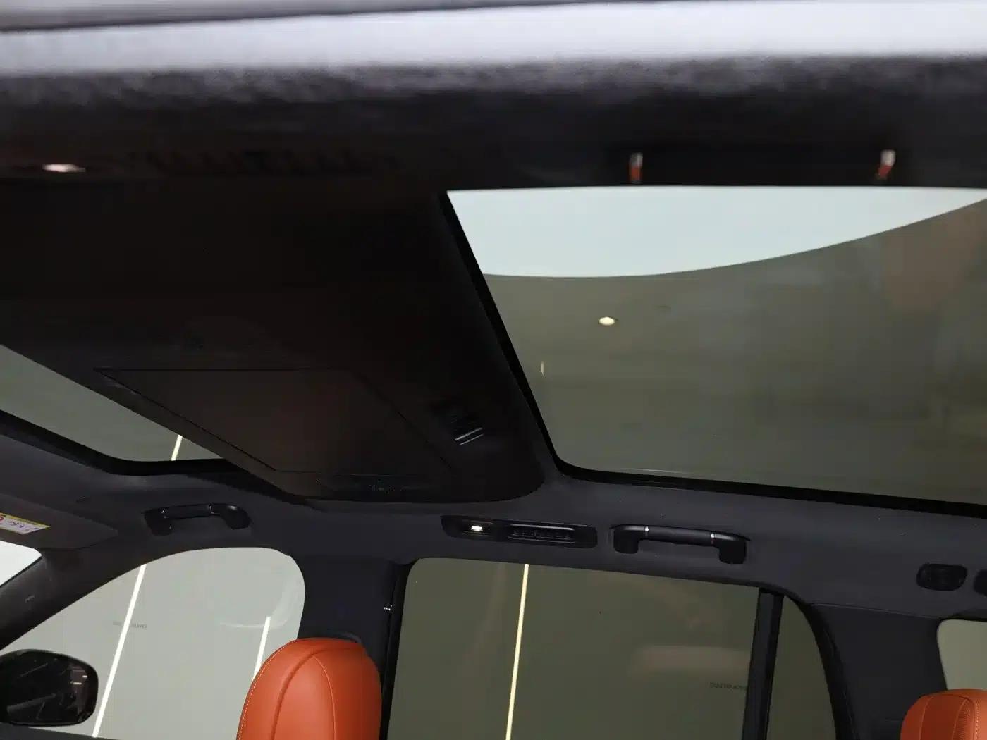 Galaxy M9 2025 210km/h AWD Navigator Edition — миниатюра 18