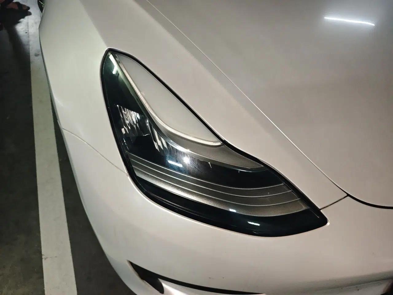 Tesla Model 3 2019 Standard Range Rear-Drive Upgraded Version — миниатюра 7