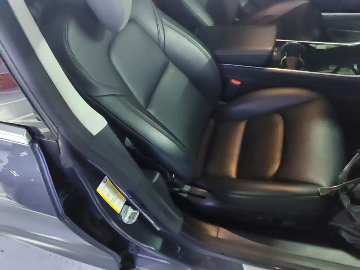 Tesla Model 3 2019 Long-Range Rear-Wheel-Drive Version — миниатюра 24