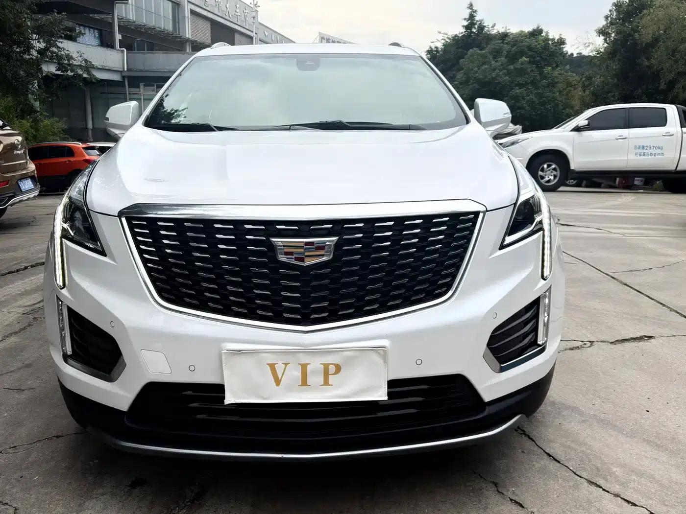 Cadillac XT5 2022 2.0T 2WD Luxury — миниатюра 1