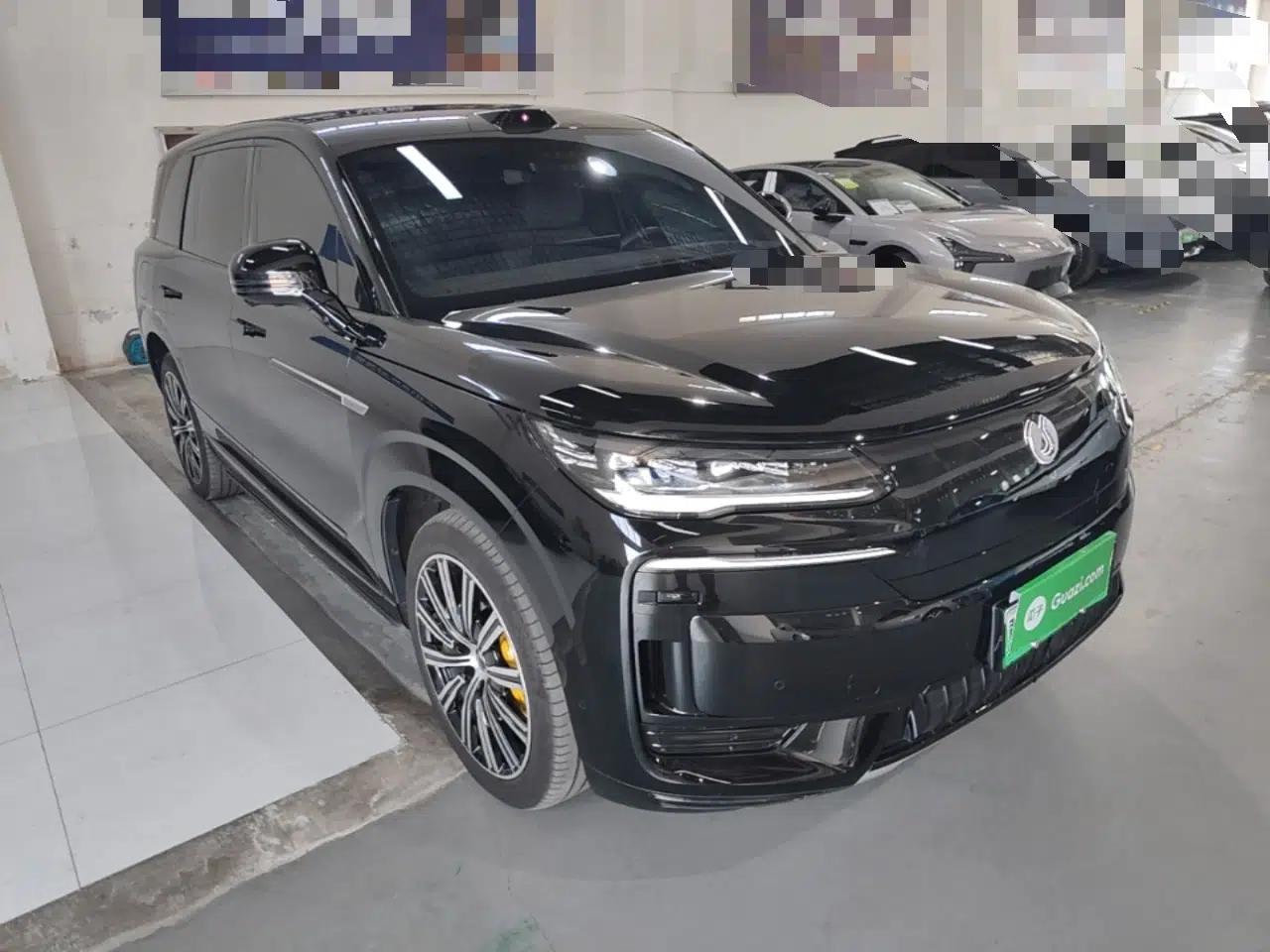 Denza N9 2025 Prestige Version — миниатюра 3