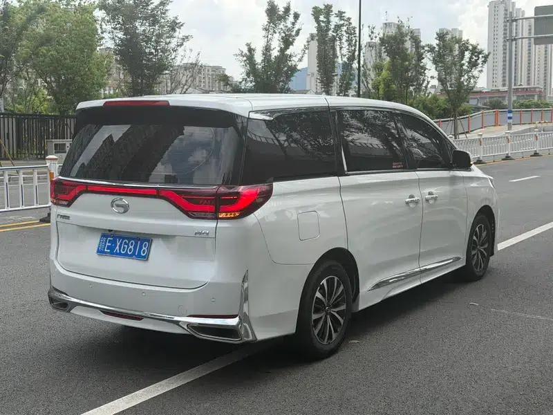 Trumpchi M8 2023 Leading Series 390T Premium Edition — миниатюра 6