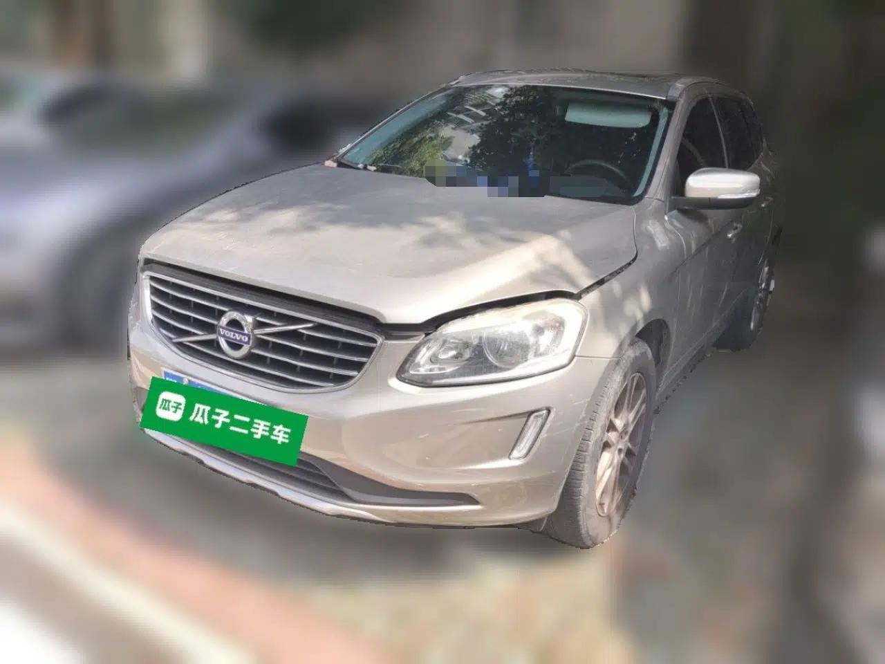Volvo XC60 2015 T5 Smart Edition — миниатюра 1