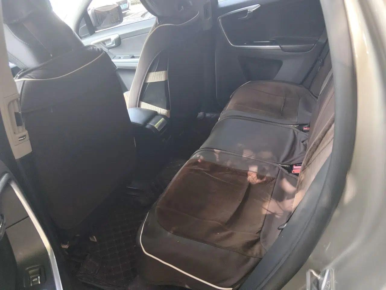 Volvo XC60 2015 T5 Smart Edition — миниатюра 17