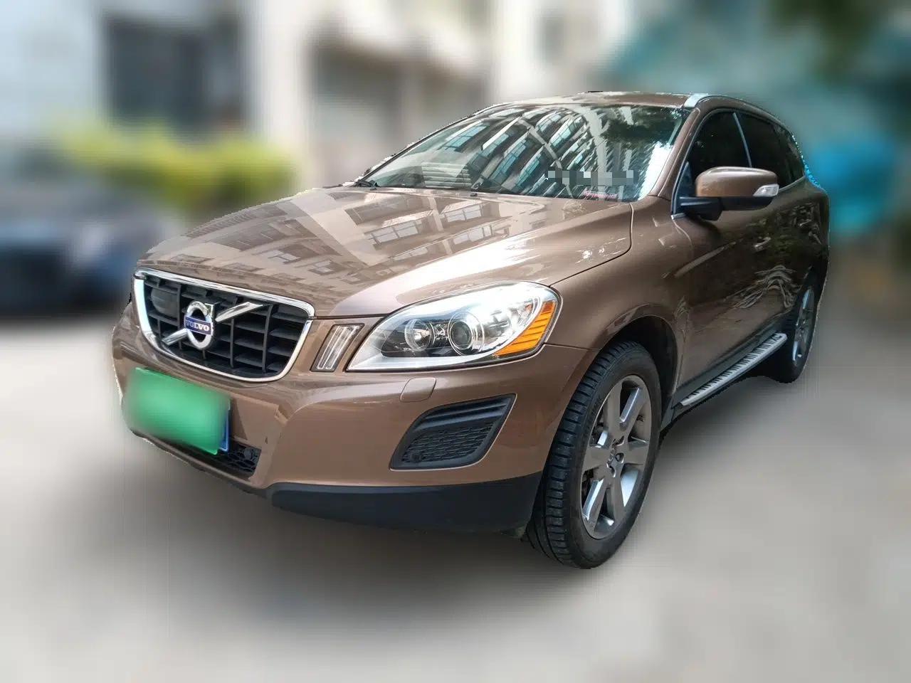 Volvo XC60 2013 T6 AWD Comfort Edition — миниатюра 1