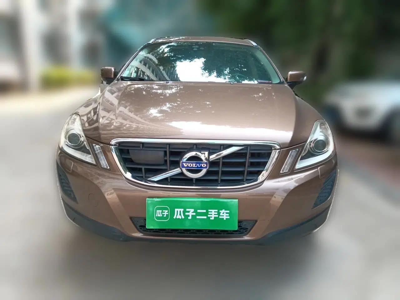 Volvo XC60 2013 T6 AWD Comfort Edition — миниатюра 2