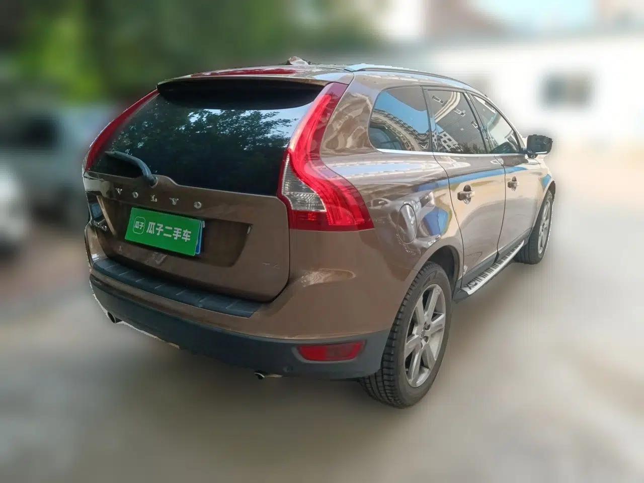 Volvo XC60 2013 T6 AWD Comfort Edition — миниатюра 6