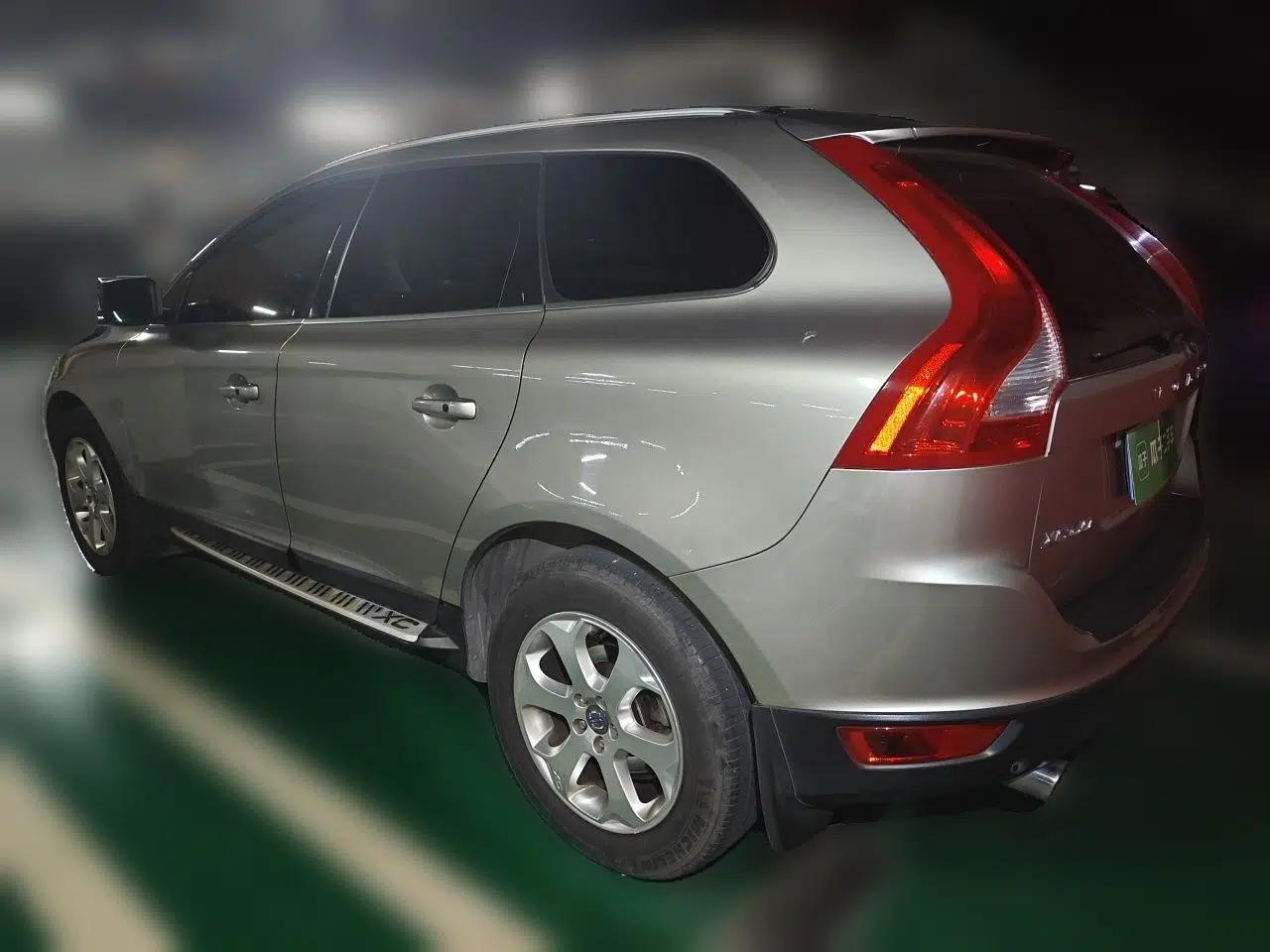 Volvo XC60 2013 T5 Zhiya Edition — миниатюра 4