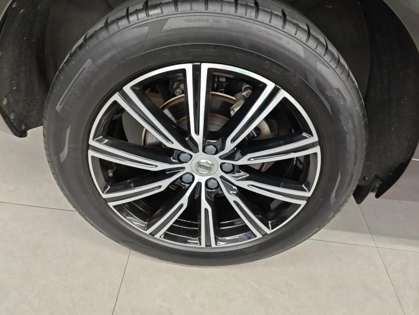 Volvo XC60 2021 T5 4x4 Smart Luxury Edition — миниатюра 11