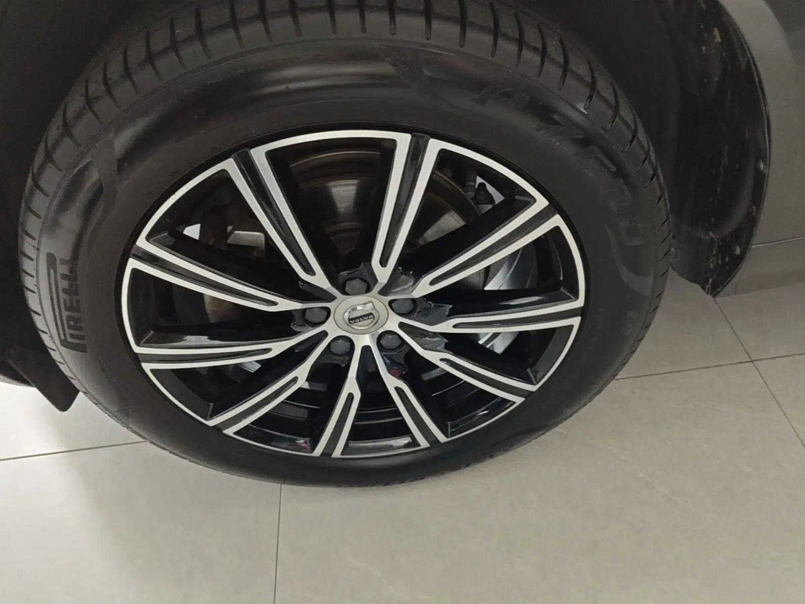 Volvo XC60 2021 T5 4x4 Smart Luxury Edition — миниатюра 10