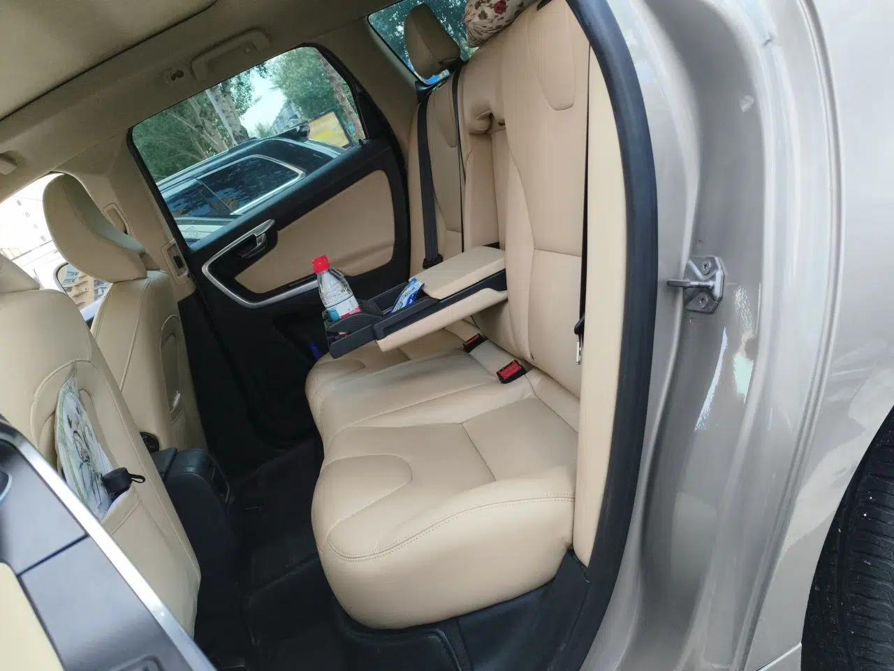 Volvo XC60 2014 T5 Zhiyi Edition — миниатюра 17