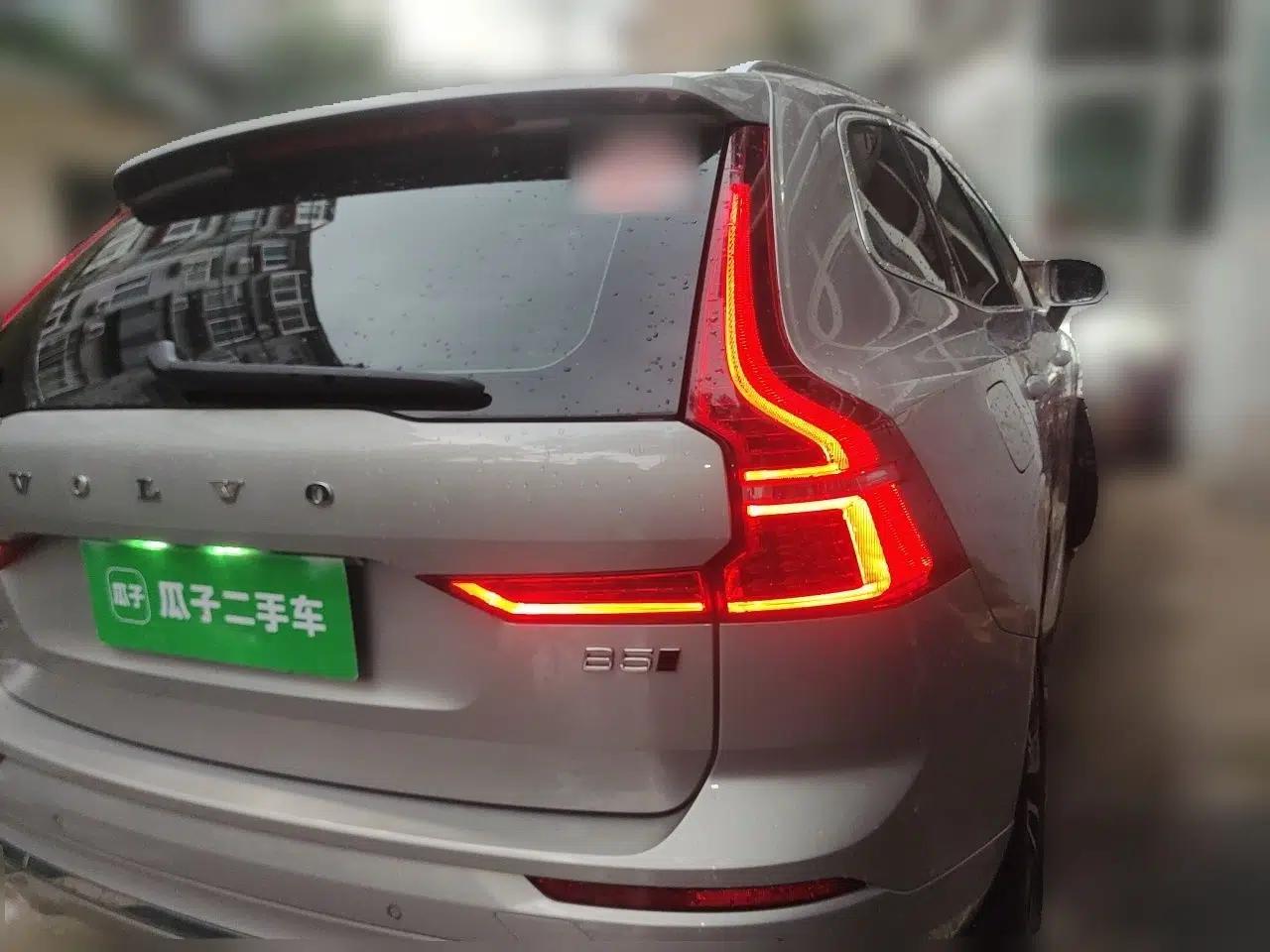 Volvo XC60 2023 B5 4x4 Smart Luxury Edition — миниатюра 6