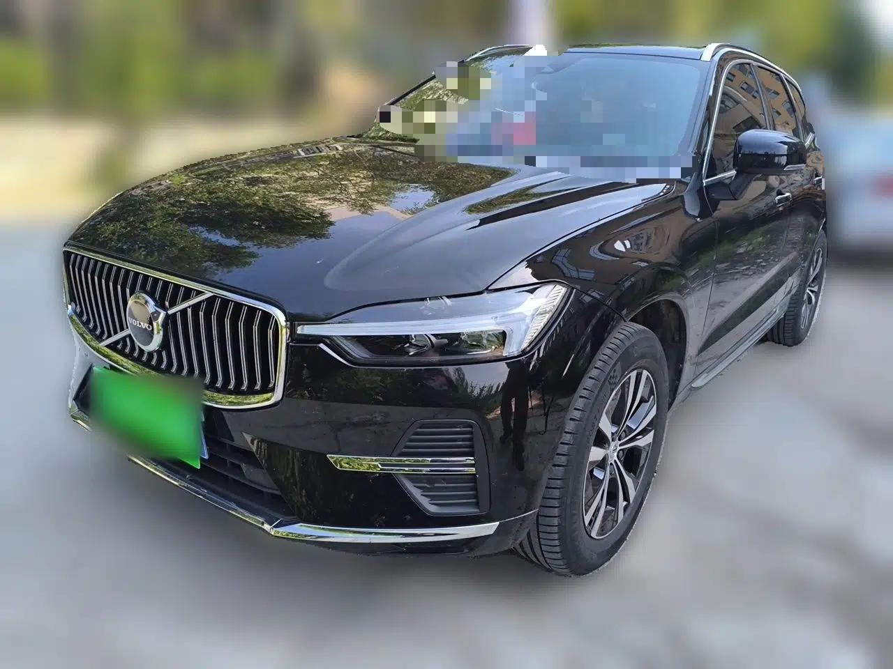 Volvo XC60 2023 B5 4x4 Smart Luxury Edition — миниатюра 1